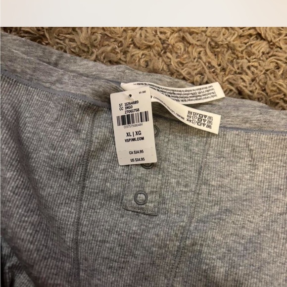 PINK Victoria's Secret Light Gray High Waist Shorts - Picture 3 of 3